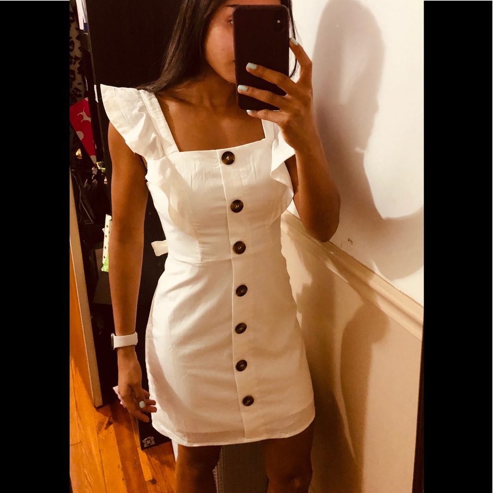 Button dress with tie in back